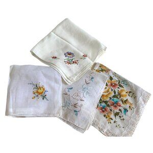 Vintage Floral Embroidered Linen Handkerchiefs Set White Multicolor Design